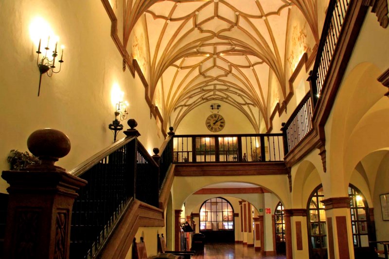 hotel-monasterio-de-piedra-_interior_